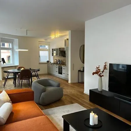 Appartement Bg Living & Hosting - Alte Apotheke - 2 Schlafzimmer & Fahrradkeller *